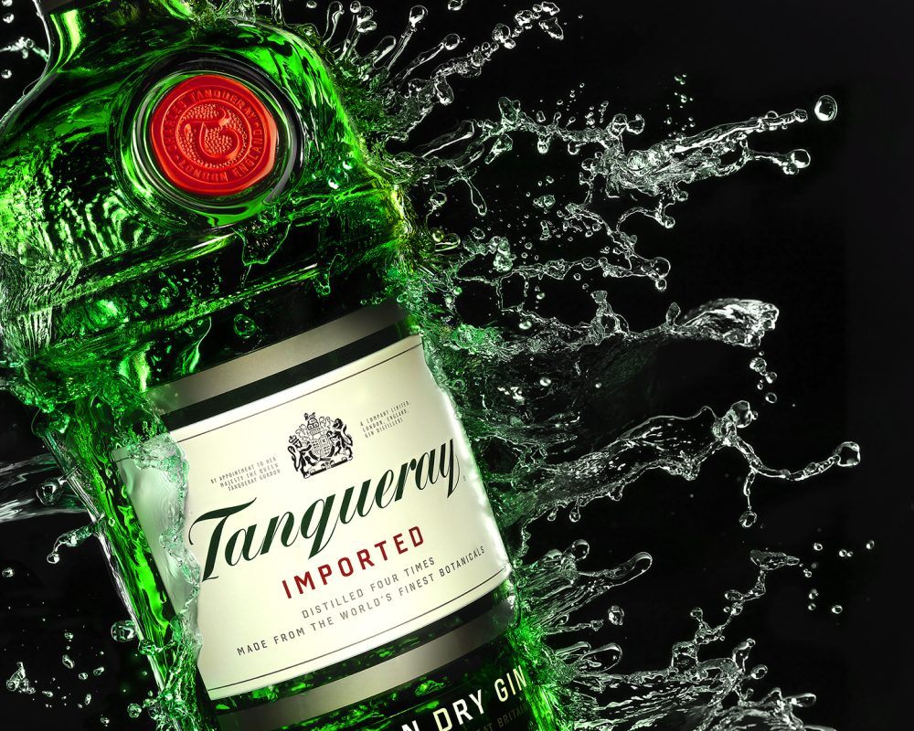 Tanqueray splash by Jens Johnson Photography. Premium food, beverage, and product photography for Connecticut and New York.