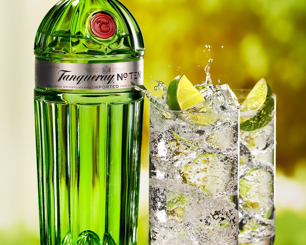 Tanqueray glass with a splash photo by Jens Johnson Photography. Premium food, beverage, and product photography for Connecticut and New York.